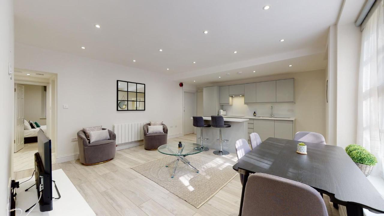 Chic Apartment By Hyde Park 런던 외부 사진