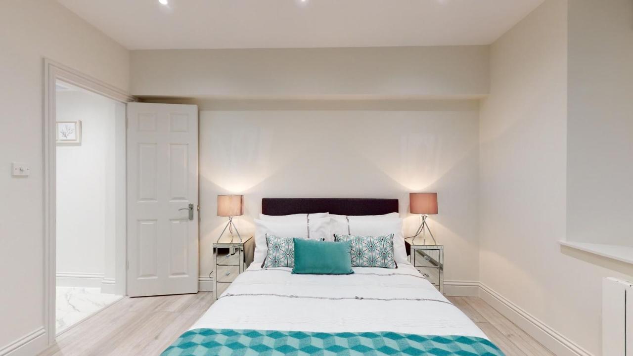 Chic Apartment By Hyde Park 런던 외부 사진