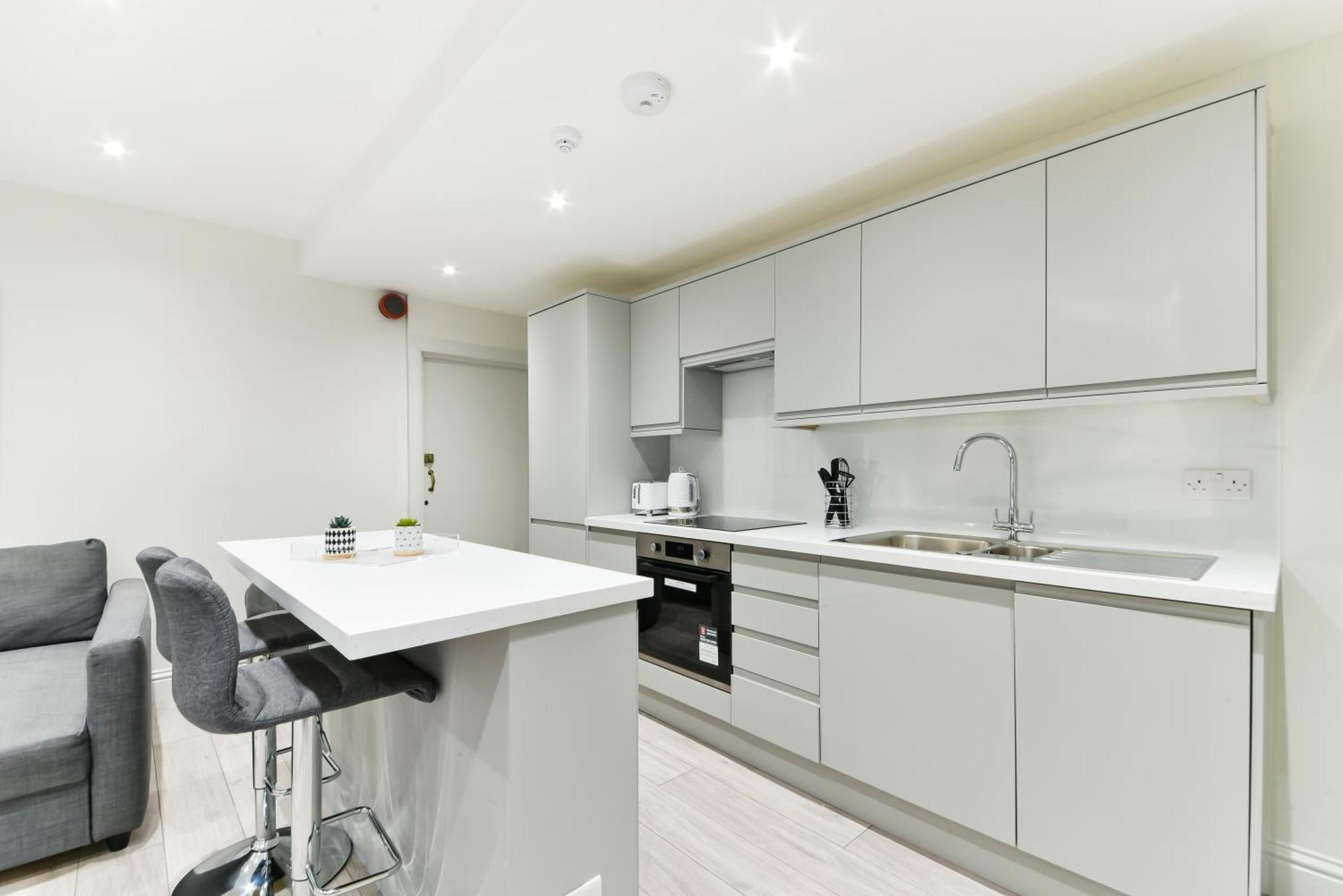 Chic Apartment By Hyde Park 런던 외부 사진